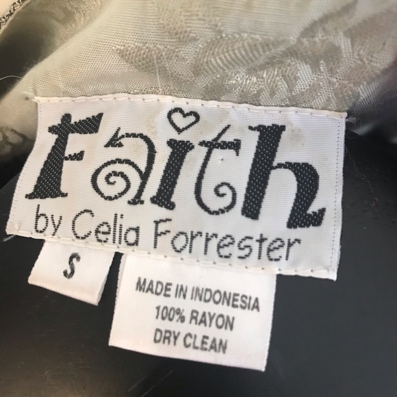 FAITH Multi Fabric VEST/TOP SZ Small - Picture 4 of 8